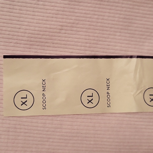 UNIVERSAL THREAD PINK TANK TOP (CROP STYLE). XL/ NWT - Picture 3 of 5